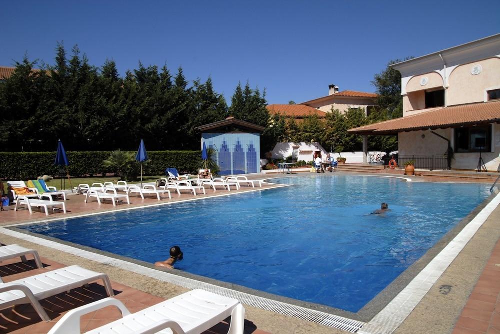 Hotel Le Rose San Teodoro (Sardinia)