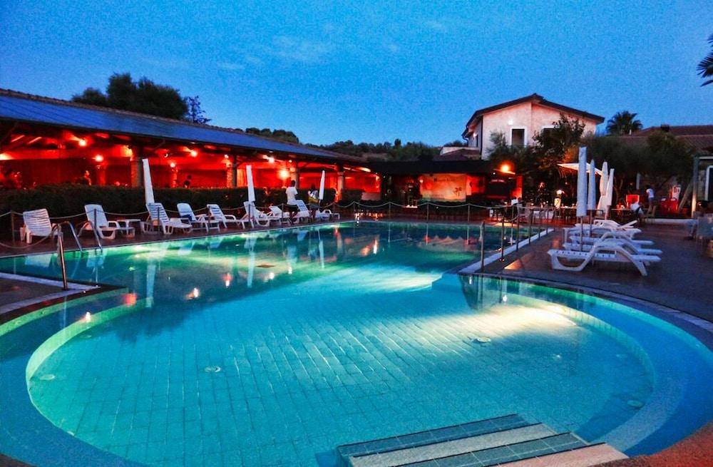 Hotel Le Rose 4*