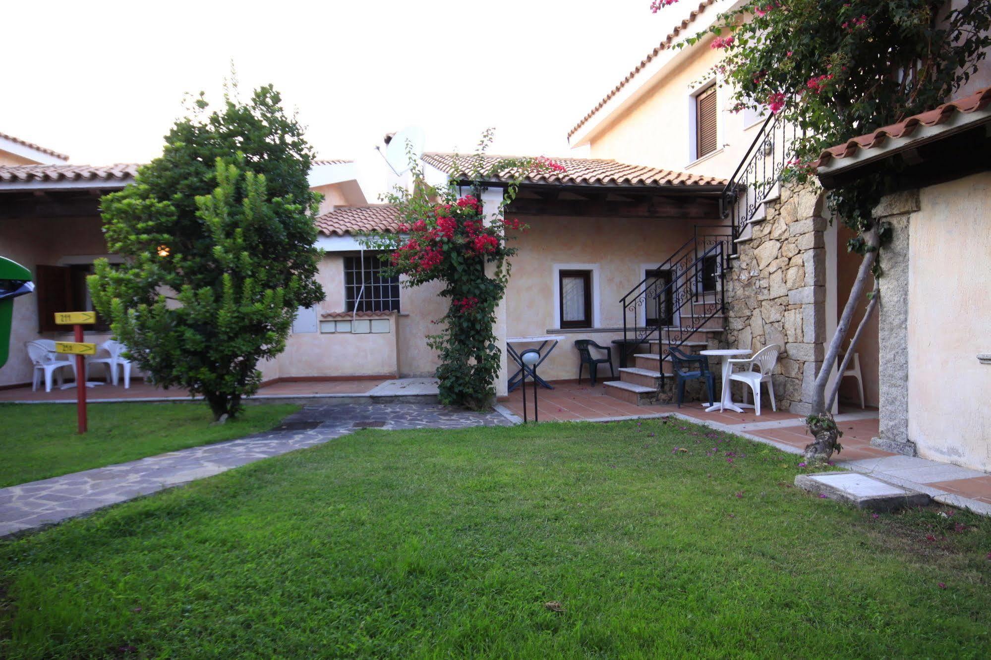 Le Rose Hotel