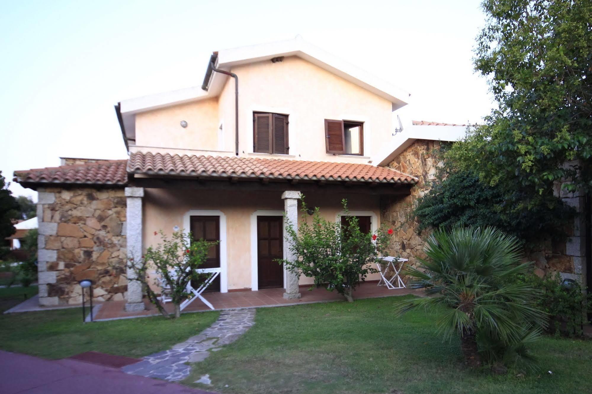 Hotel Le Rose San Teodoro (Sardinia)