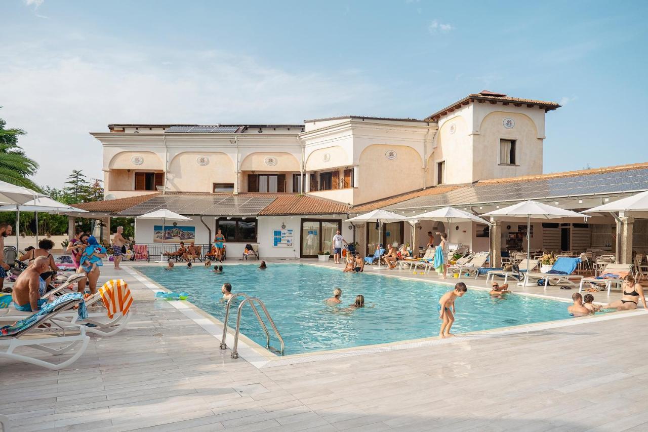 Hotel Amareclub Le Rose